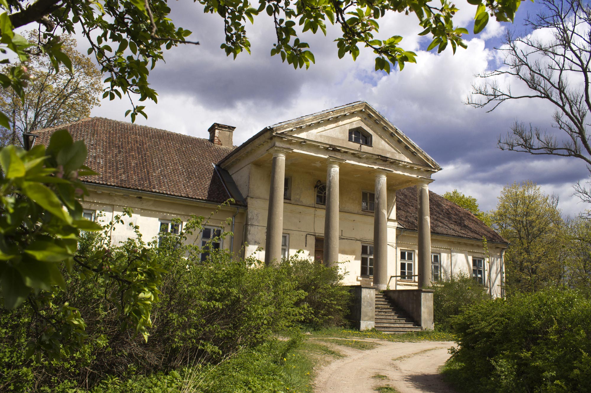 Padures, Kuldiga